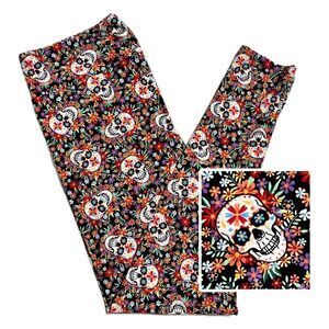 LuLaRoe Halloween Candy‎ Skulls Leggings Multi Flower TC Plus Comfy